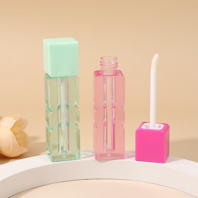 Rương sơn môi không đều 3,5ml với bàn chải trong nhiều màu sắc khác nhau