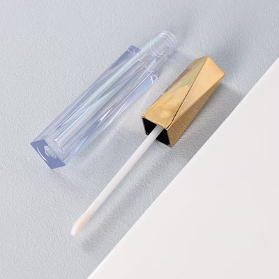 4.5ml Khẩu kính môi màu tùy chỉnh với ứng dụng viên đũa quạt không đều hình dạng