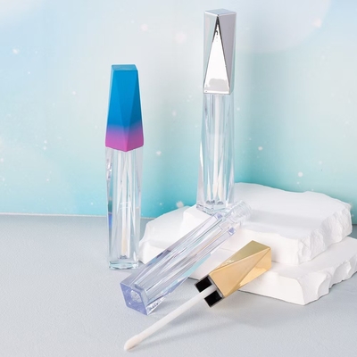 4.5ml Khẩu kính môi màu tùy chỉnh với ứng dụng viên đũa quạt không đều hình dạng