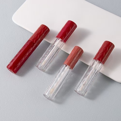 chai ống nhựa lip glaze phù hợp với tất cả các loại da trong nhiều màu sắc