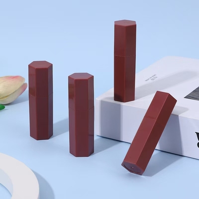 Bụi màu môi bằng nhựa hình sáu góc để làm đỏ và có hiệu ứng bóng 5ml Mẫu được cung cấp