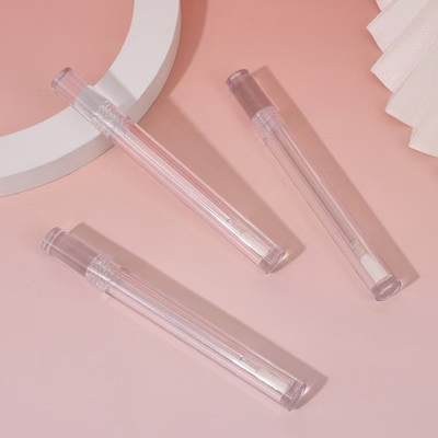 Mẫu khóa đơn giản Mũi vít Slim 4.5ml ống kính môi bằng nhựa với logo tùy chỉnh