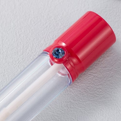 4ml ống kính môi bằng nhựa với nắp khoan, màu sắc tùy chỉnh và in logo