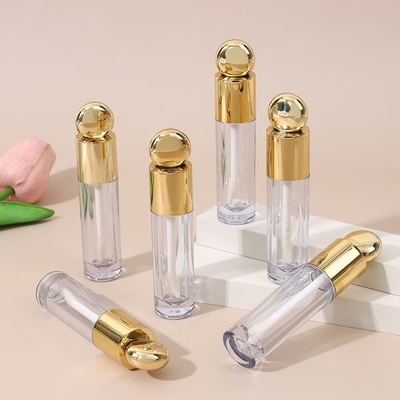 Thiết kế hình tròn Mũi đầu ống kính môi bằng nhựa với bàn chải 4.5ml vàng