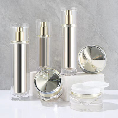 Bình xịt kích hoạt mini bằng acrylic màu vàng nhạt với đầu bơm thanh lịch và chiều dài ống tùy chỉnh cho bao bì chăm sóc da