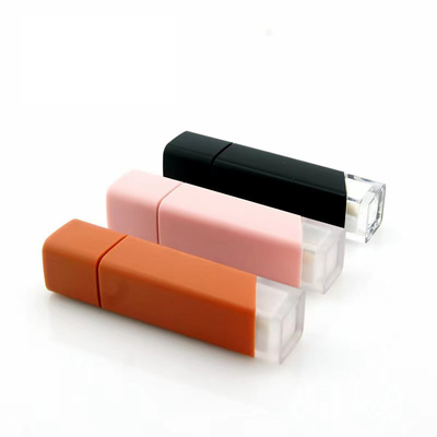 Chuỗi sơn môi 5ml tùy chỉnh với bao bì màu Matt trống