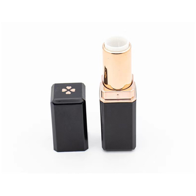 5-6g Capacity Square Empty Lipstick Tube with Four Leaf Clover Printing and Plastic Material (Bộ ống màu môi rỗng vuông với 4 lá hoa trèo in và vật liệu nhựa)