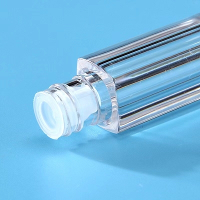 1.2ml Capacity Customized Empty Plastic Container for Lip Gloss Tube Packaging (Cây chứa nhựa rỗng tùy chỉnh để đóng gói ống sơn môi)