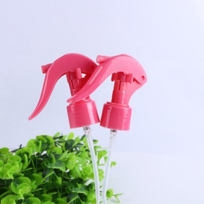 Máy phun kích hoạt nhỏ tùy chỉnh với nút chuyển đổi 24/410 28/410