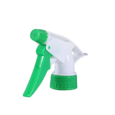 Máy xịt kích hoạt bằng tay hạng nặng với đầu vòi có thể điều chỉnh và tay nắm ergonomic để làm sạch chuyên nghiệp
