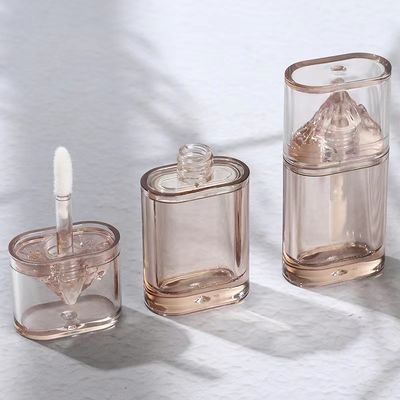 Customized Luxury 15ml Capacity Lip Gloss Tube with PE and PP Material for Empty Packaging