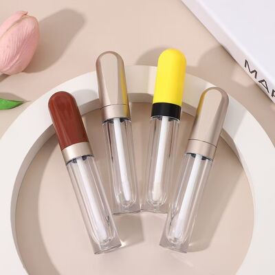 4.5ml ống sợi môi bằng nhựa với màu sắc tùy chỉnh và thiết kế chống rò rỉ cho các sản phẩm chăm sóc môi