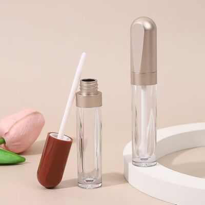 4.5ml ống sợi môi bằng nhựa với màu sắc tùy chỉnh và thiết kế chống rò rỉ cho các sản phẩm chăm sóc môi