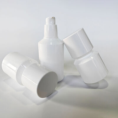 Thiết kế mới 30ml đến 100ml chai bơm không khí ngăn ngừa phơi nhiễm không khí Tăng tối đa việc sử dụng sản phẩm vệ sinh Không có ô nhiễm ngón tay cho chăm sóc da