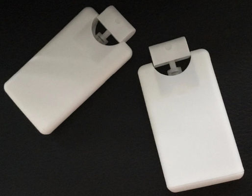 Bình xịt nước hoa màu trắng 20ml bằng nhựa dạng thẻ tín dụng